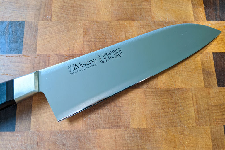 misono-ux10-santoku